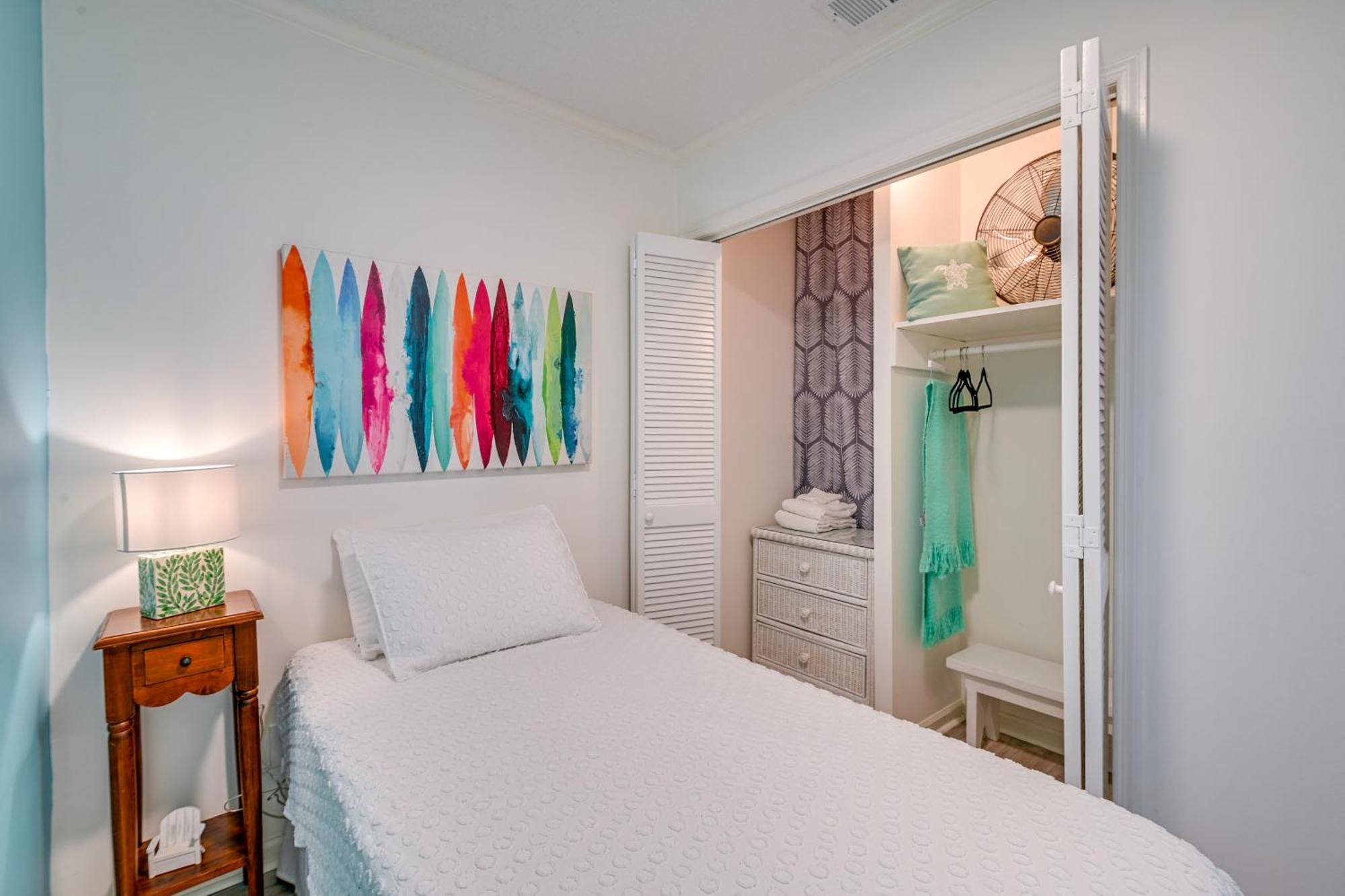 Surfside Beach Escape With Pool - Walk To Ocean! Myrtle Beach Bagian luar foto