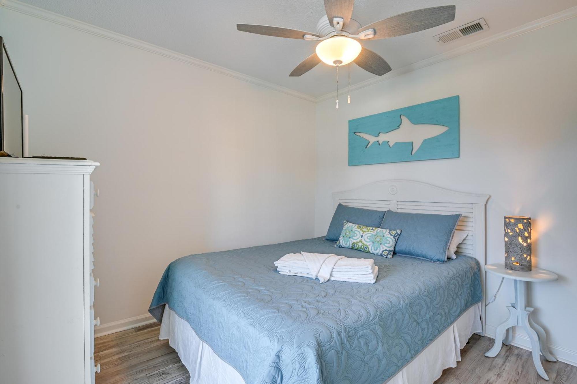 Surfside Beach Escape With Pool - Walk To Ocean! Myrtle Beach Bagian luar foto